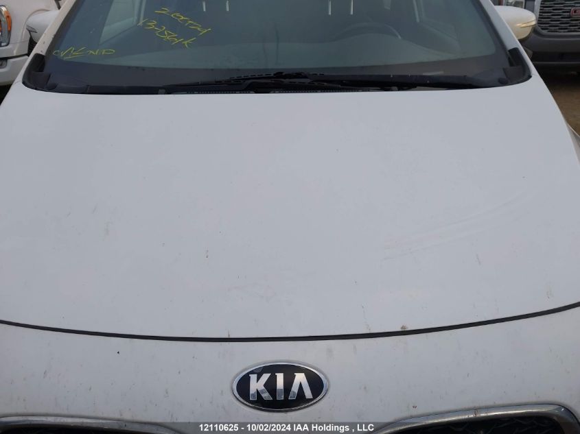 2015 Kia Rondo VIN: KNAHU8A32F7077478 Lot: 12110625