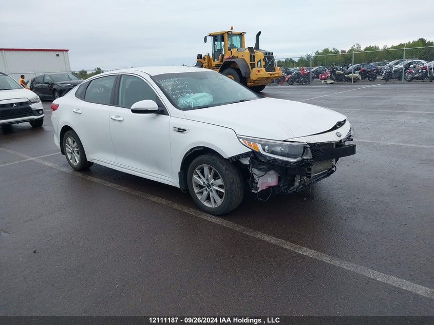Vin: 5xxgt4l36hg150417, lot: 2463202, kia optima 2017 img_1