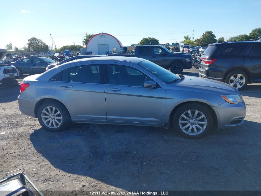 2014 Chrysler 200 Lx VIN: 1C3CCBAG4EN157539 Lot: 12111352