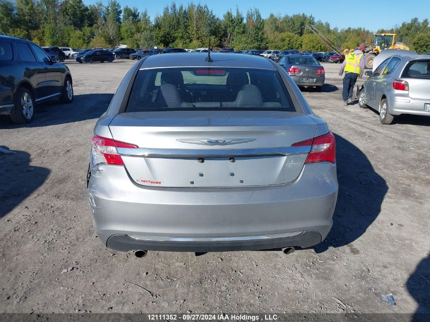 2014 Chrysler 200 Lx VIN: 1C3CCBAG4EN157539 Lot: 12111352