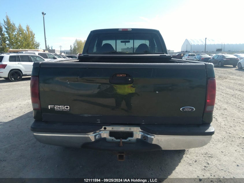 2000 Ford F250 Super Duty VIN: 1FTNX21F1YEB70656 Lot: 12111594