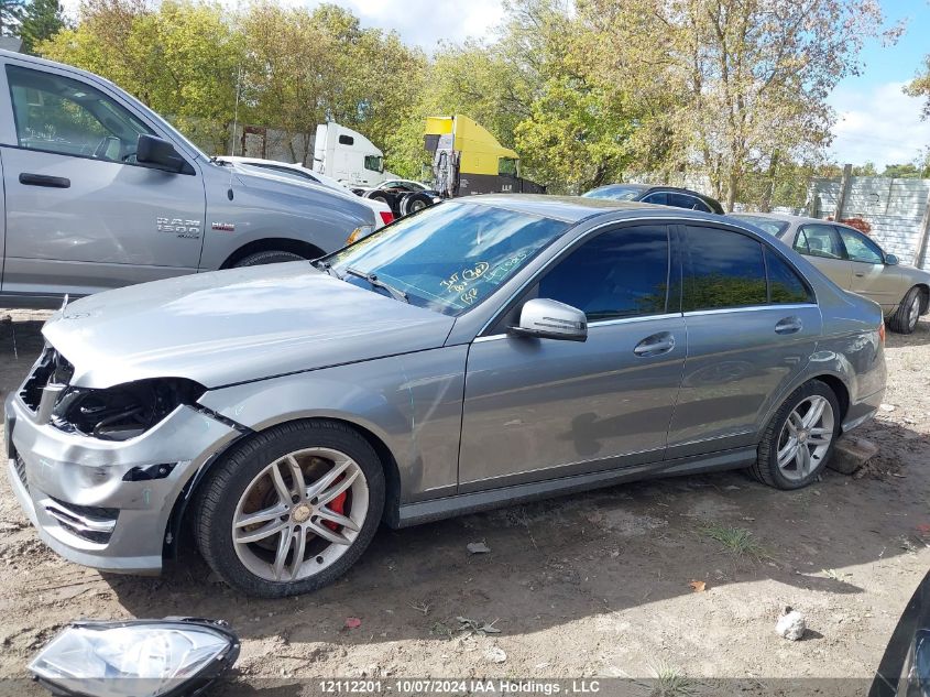 WDDGF8FBXCA667036 2012 Mercedes-Benz C 250 4Mati