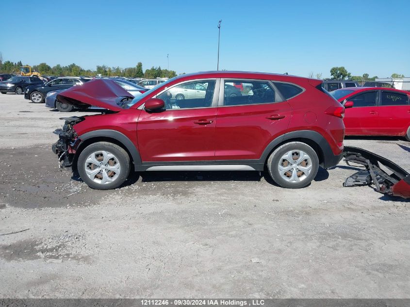 2018 Hyundai Tucson Base 2.0L VIN: KM8J23A40JU827682 Lot: 12112246