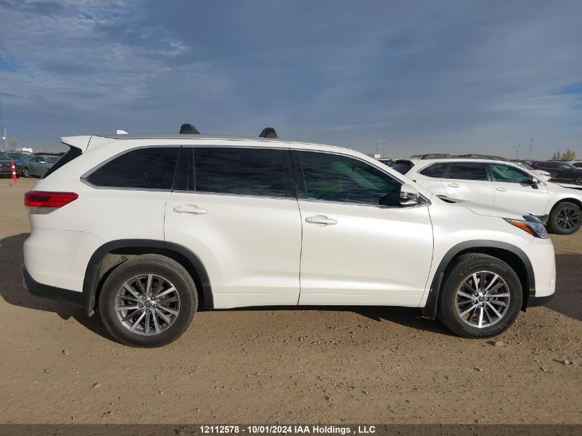 5TDJZRFH0HS511387 2017 Toyota Highlander Se/Xle