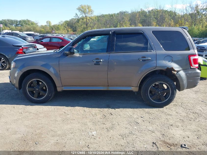 1FMCU0DG3BKC14637 2011 Ford Escape Xlt Automatic