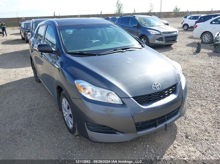 Vin: 2t1ku4ee5cc877005, lot: 2464981, toyota corolla matrix 20121