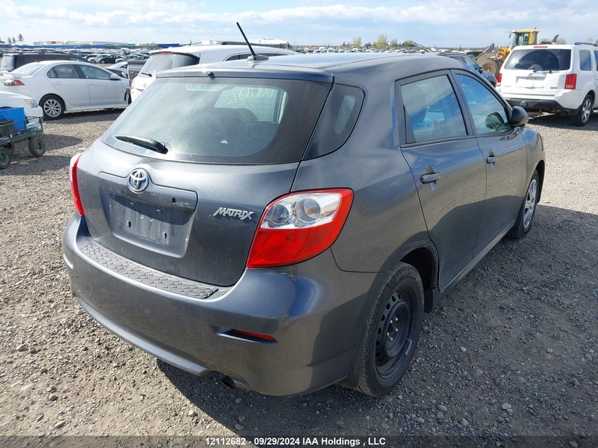 Vin: 2t1ku4ee5cc877005, lot: 2464981, toyota corolla matrix 20124