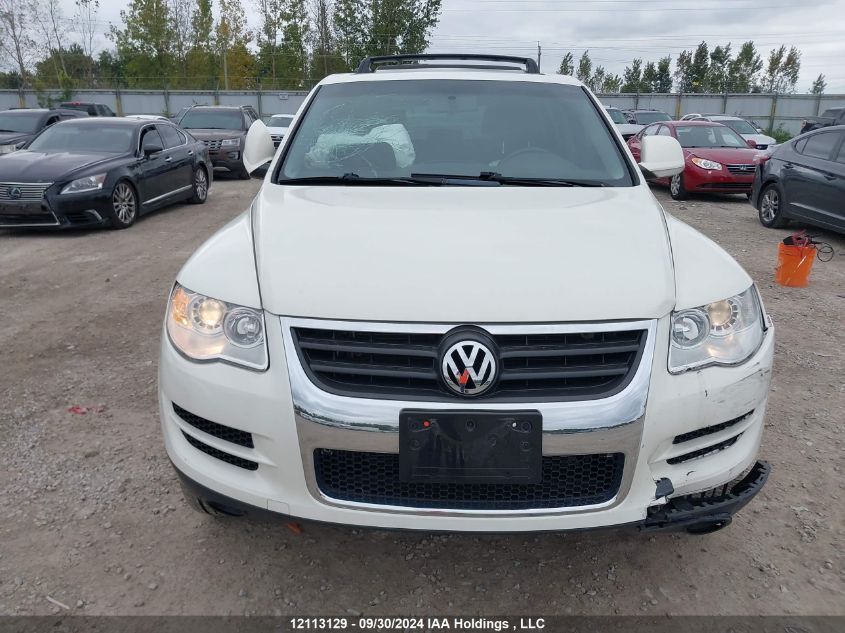 2010 Volkswagen Touareg VIN: WVGBF6A99AD001709 Lot: 12113129