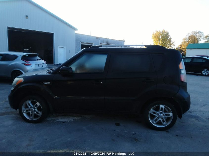 2011 Kia Soul +/!/Sport VIN: KNDJT2A26B7296188 Lot: 12113228