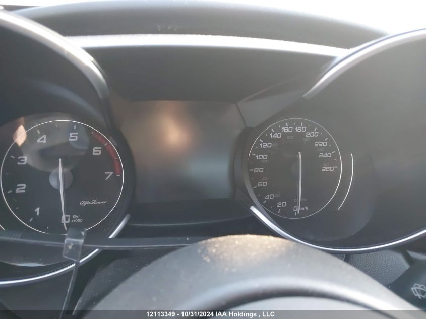 2017 Alfa Romeo Giulia Ti VIN: ZARFAEEN5H7561604 Lot: 12113349