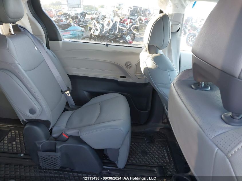 5TDGSKFC8RS136294 2024 Toyota Sienna Limited 7-Passenger