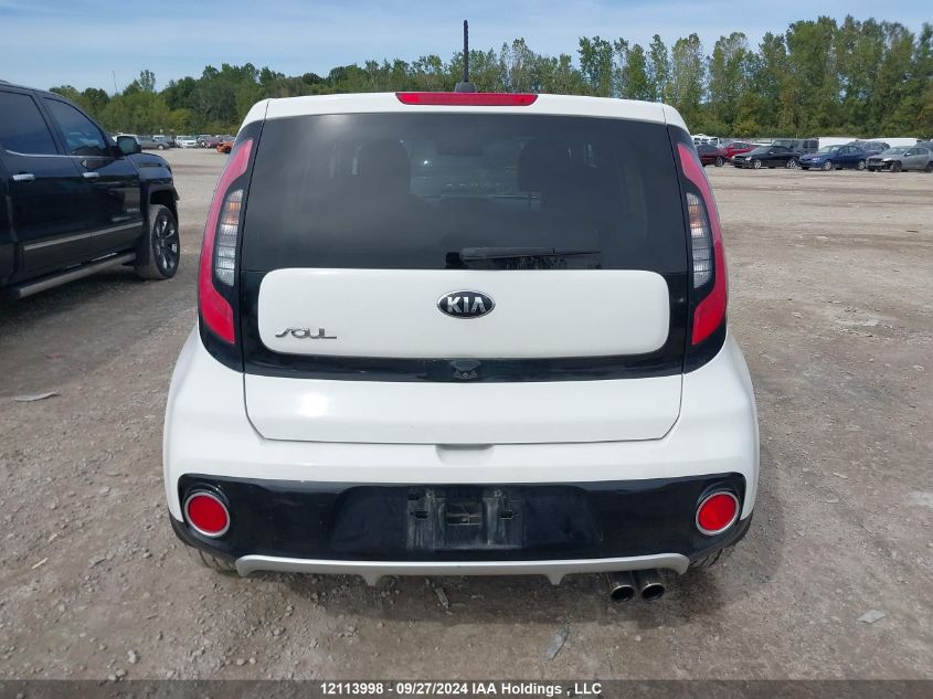 KNDJX3AAXJ7891965 2018 Kia Soul