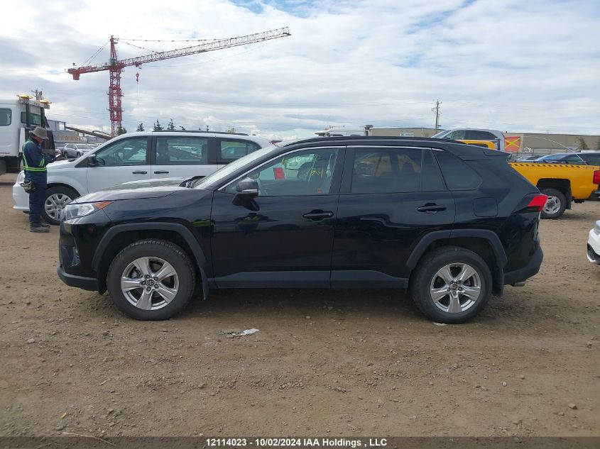 2021 Toyota Rav4 Xle/Xle Premium VIN: 2T3R1RFV2MC234445 Lot: 12114023