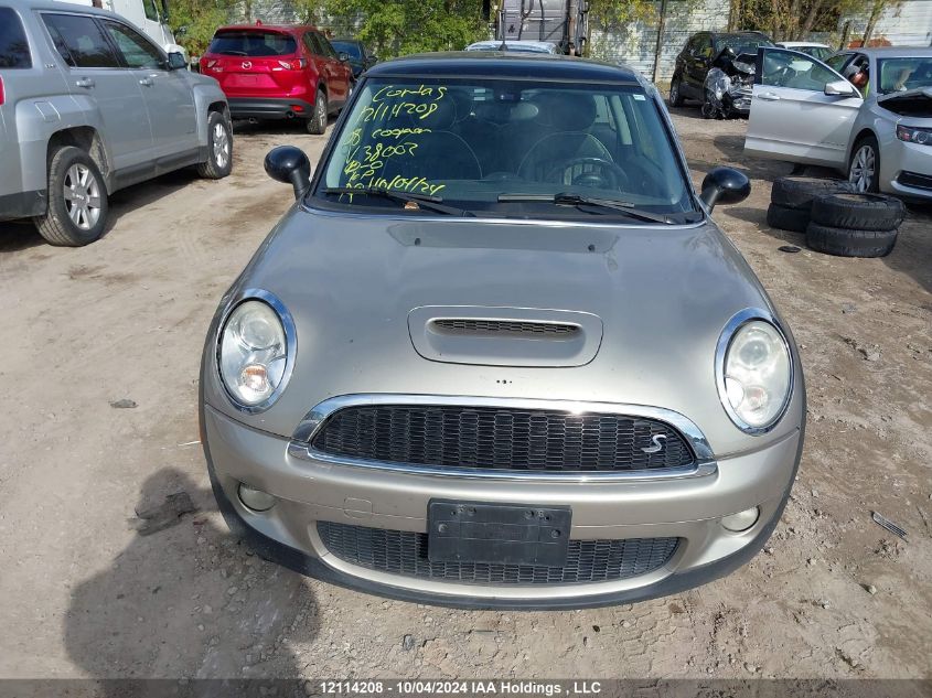 2008 Mini Cooper S VIN: WMWMF73588TV38002 Lot: 12114208