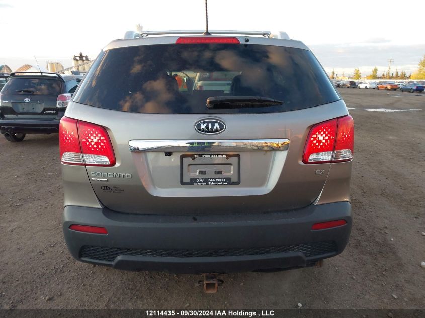 2013 Kia Sorento VIN: 5XYKUCA68DG411812 Lot: 12114435