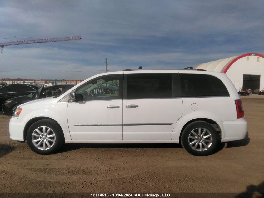 2C4RC1GG4GR128152 2016 Chrysler Town & Country Limited