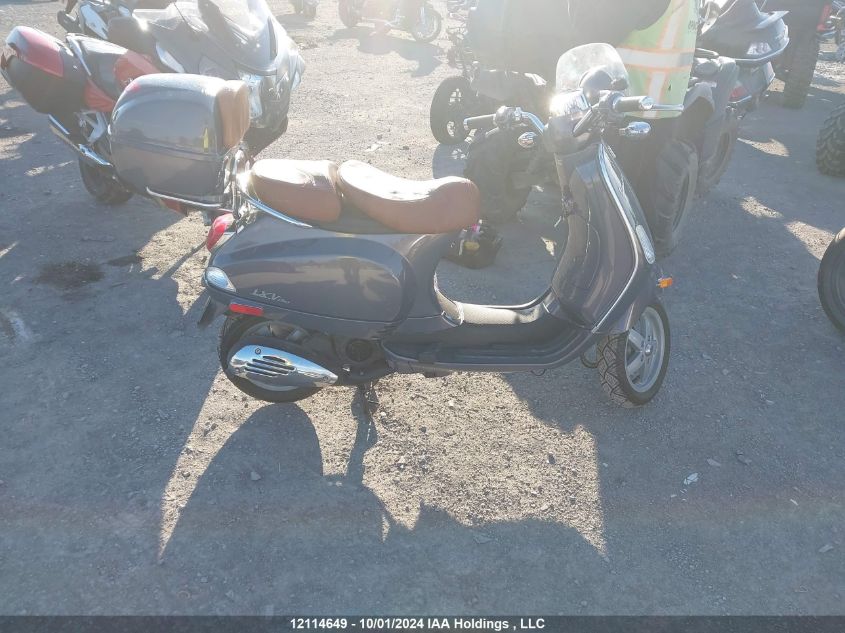 2007 Vespa Lx 150 VIN: ZAPM448F975500160 Lot: 12114649