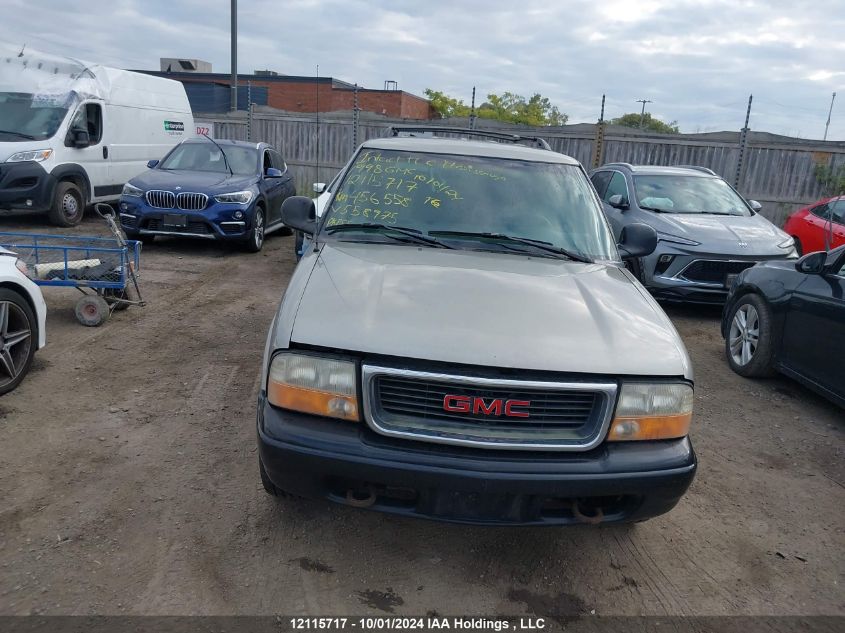 1998 GMC Jimmy VIN: 1GKDT13W5W2558975 Lot: 12115717