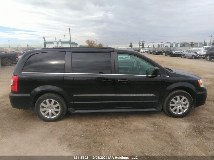 2C4RC1BG9GR302496 2016 Chrysler Town & Country Touring