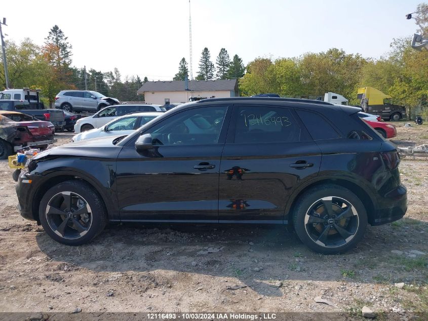 WA1FNAFY4K2078023 2019 Audi Q5 Technik S-Line