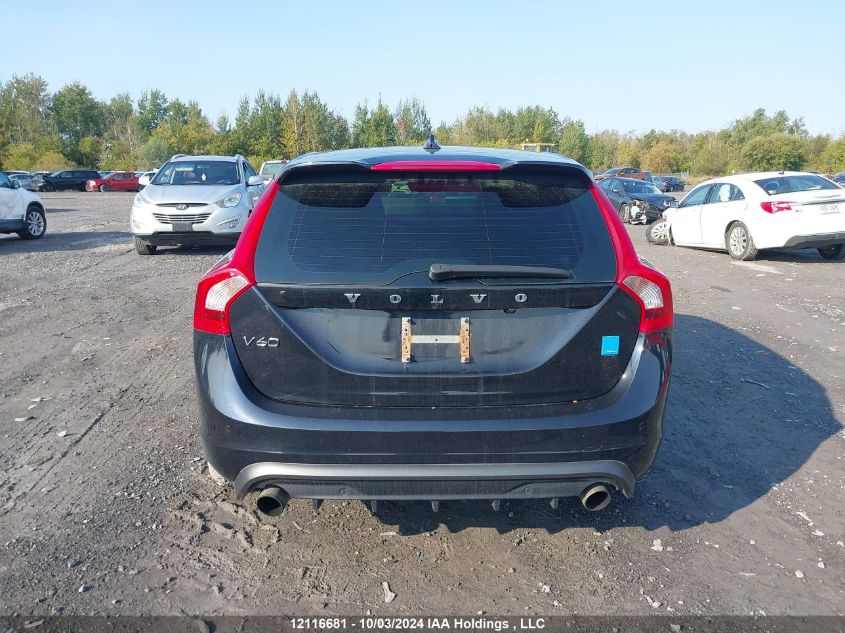 2015 Volvo V60 T6 VIN: YV1A92SW2F1235732 Lot: 12116681