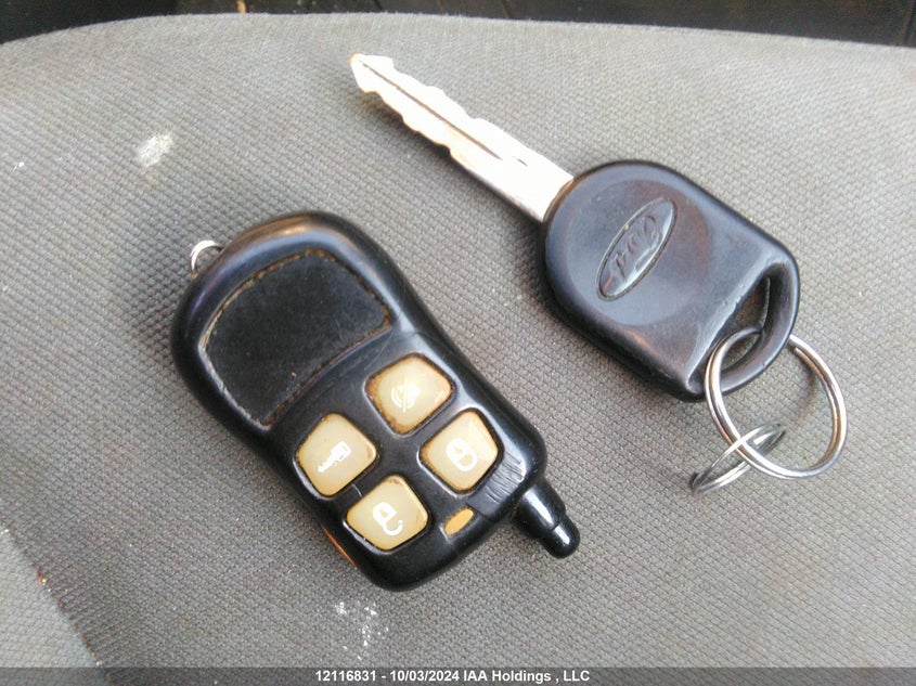 2007 Ford Escape Xlt VIN: 1FMYU93147KA68277 Lot: 12116831