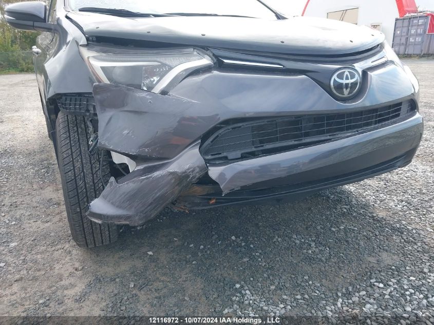 2T3ZFREV8JW430841 2018 Toyota Rav4 Le