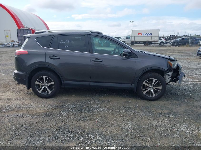 2T3ZFREV8JW430841 2018 Toyota Rav4 Le