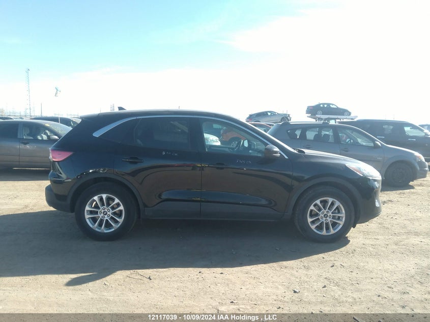 2020 Ford Escape Se VIN: 1FMCU9G6XLUB35415 Lot: 12117039