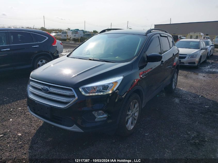 1FMCU9HD5JUD39565 2018 FORD ESCAPE - Image 2