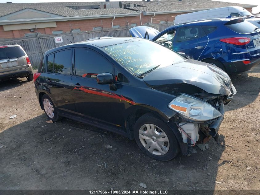 2009 Nissan Versa 1.8S VIN: 3N1BC13EX9L497106 Lot: 12117956