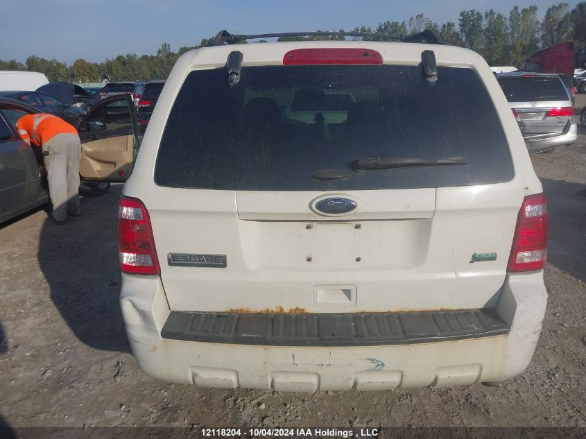 1FMCU0DG8CKC71126 2012 Ford Escape Xlt