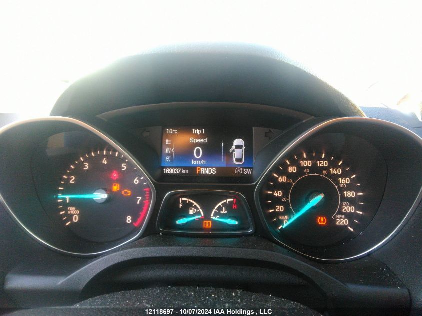 1FMCU9G98HUD98097 2017 Ford Escape Se