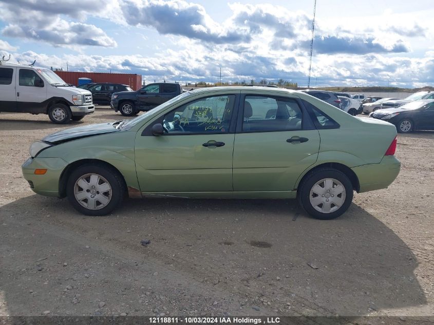 2007 Ford Focus Zx4/S/Se/Ses VIN: 1FAFP34N37W141025 Lot: 12118811