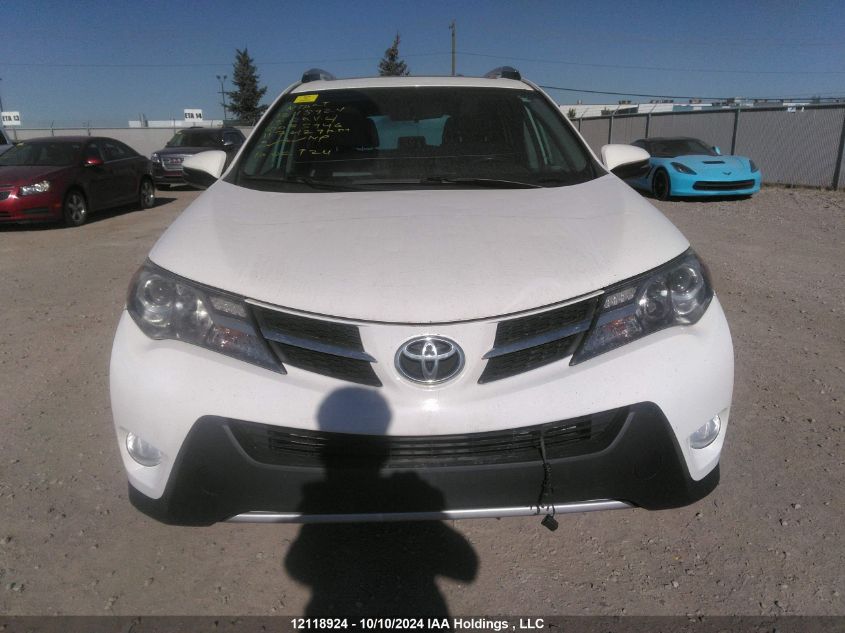 2T3RFREV3DW055946 2013 Toyota Rav4 Xle