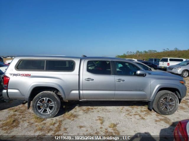 2017 Toyota Tacoma Trd Off Road/Trd Sport VIN: 5TFDZ5BN2HX018340 Lot: 12119689