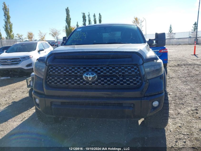 2017 Toyota Tundra Platinum 5.7L V8 VIN: 5TFAY5F17HX588699 Lot: 12120816