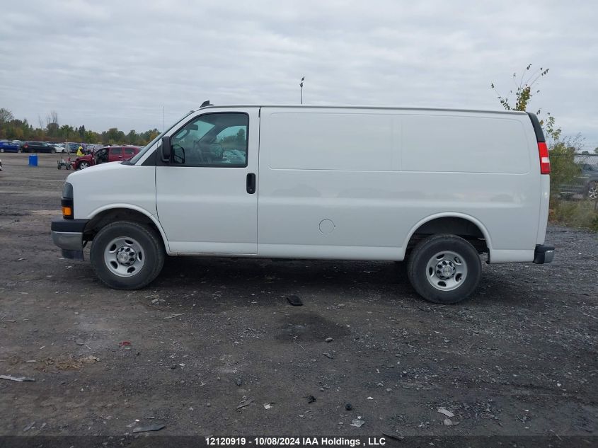 1GCWGAFP6M1161095 2021 Chevrolet Express G2500