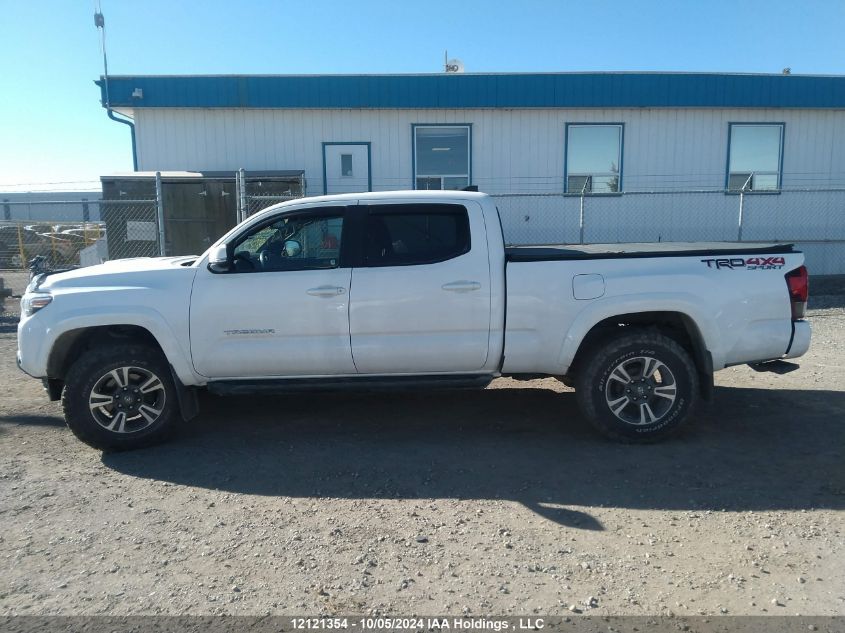 2018 Toyota Tacoma Dbl Cab/Sr5/Trd Sport/Or VIN: 5TFDZ5BNXJX032380 Lot: 12121354