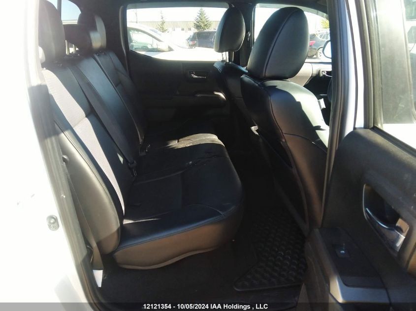 2018 Toyota Tacoma Dbl Cab/Sr5/Trd Sport/Or VIN: 5TFDZ5BNXJX032380 Lot: 12121354