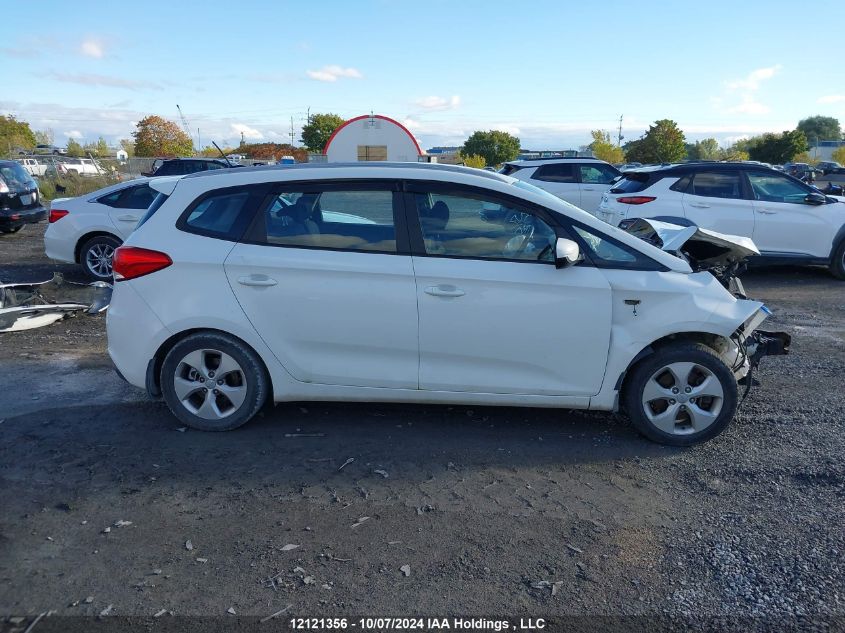 2014 Kia Rondo VIN: KNAHT8A35E7045500 Lot: 12121356