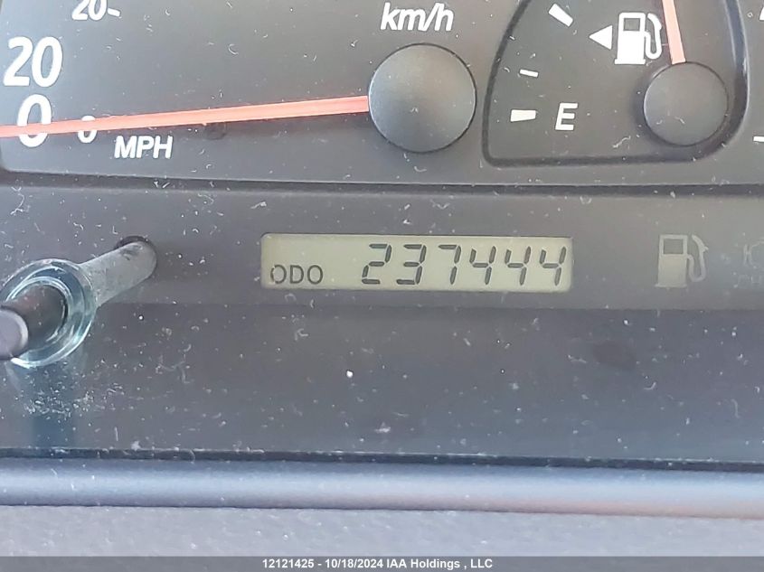 2003 Toyota Camry Le/Xle VIN: JTDBF32K130099360 Lot: 12121425