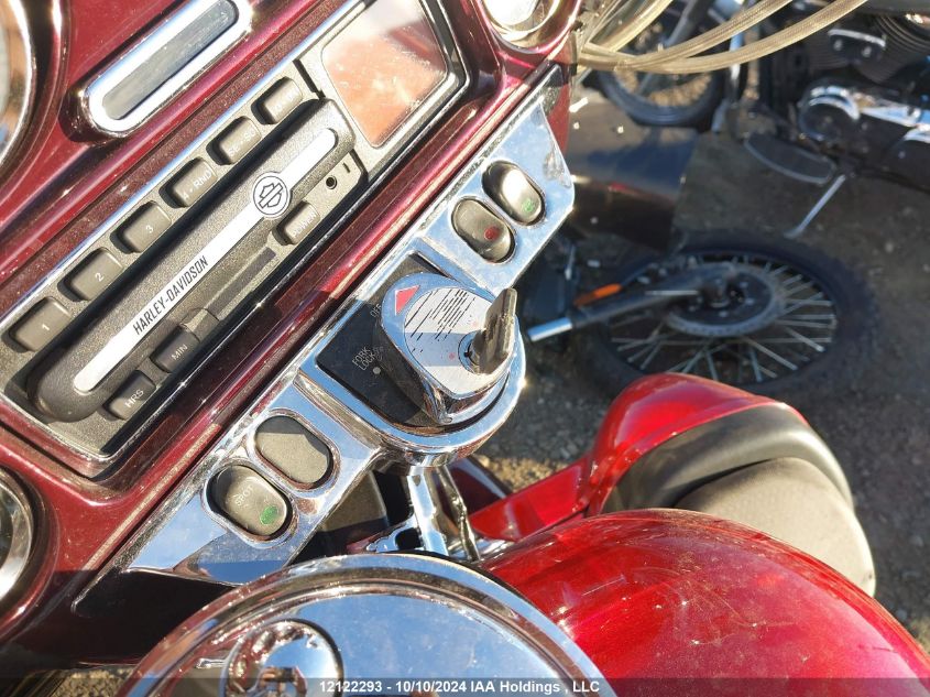 2005 Harley-Davidson Flhtcse2 VIN: 5HD1PKE195Y953206 Lot: 12122293