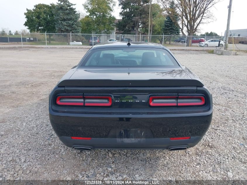 2018 Dodge Challenger Sxt VIN: 2C3CDZAG6JH302752 Lot: 12122339