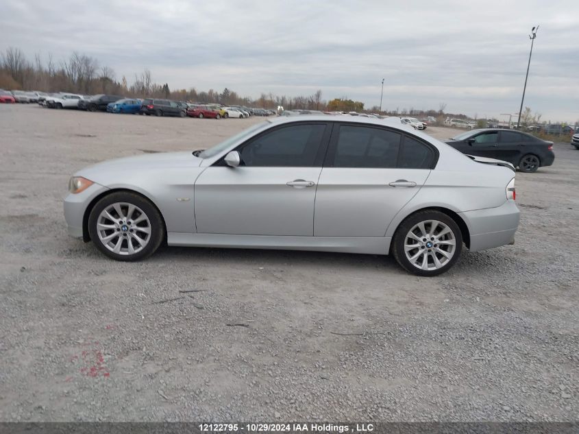 2008 BMW 3 Series VIN: WBAVH13508KR82945 Lot: 12122795