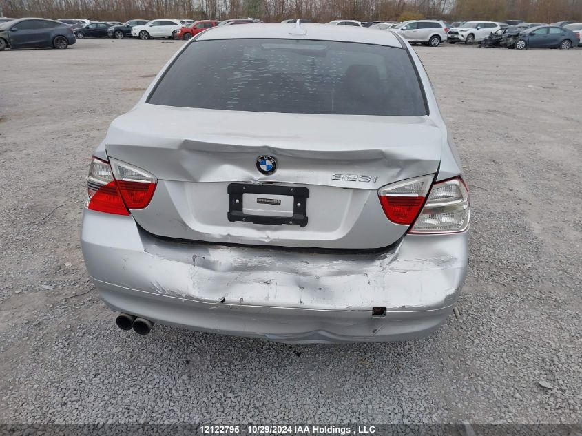 2008 BMW 3 Series VIN: WBAVH13508KR82945 Lot: 12122795