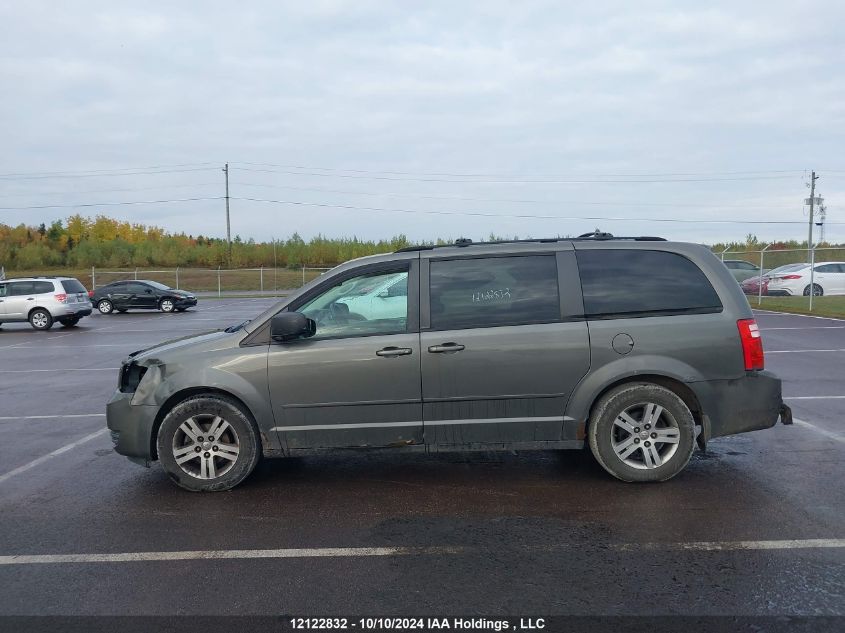 2010 Dodge Grand Caravan Se VIN: 2D4RN4DE4AR420800 Lot: 12122832