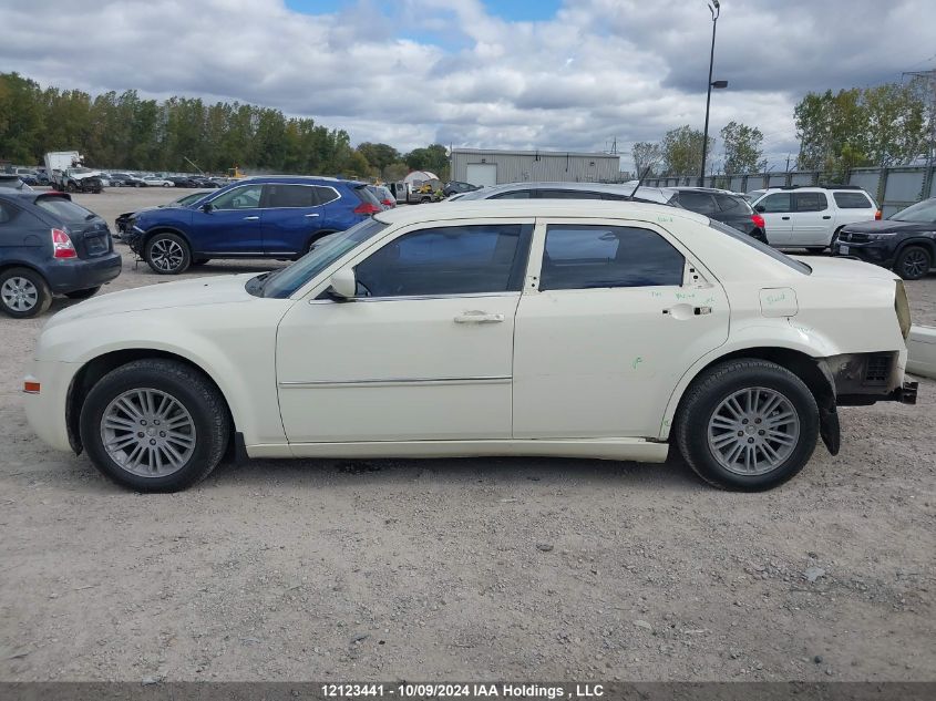 2008 Chrysler 300 Touring VIN: 2C3KA53G58H118195 Lot: 12123441