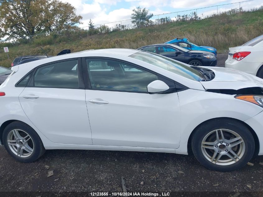 2017 Hyundai Elantra Gt Gl VIN: KMHD25LH5HU384674 Lot: 12123555