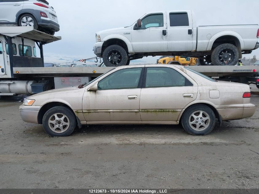 1999 Toyota Camry Le/Xle VIN: JT2BG22K0X0275658 Lot: 12123673